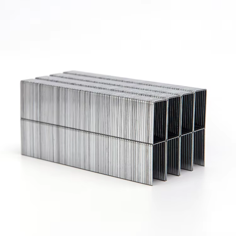 galvanized industrial staples suitable for furniture and woodworking applications